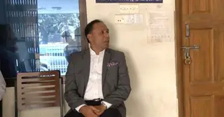 নারায়ণগঞ্জে আকস্মিক পরিদর্শনে গিয়ে ভূমি অফিস তালাবদ্ধ পেলেন প্রতিমন্ত্রী